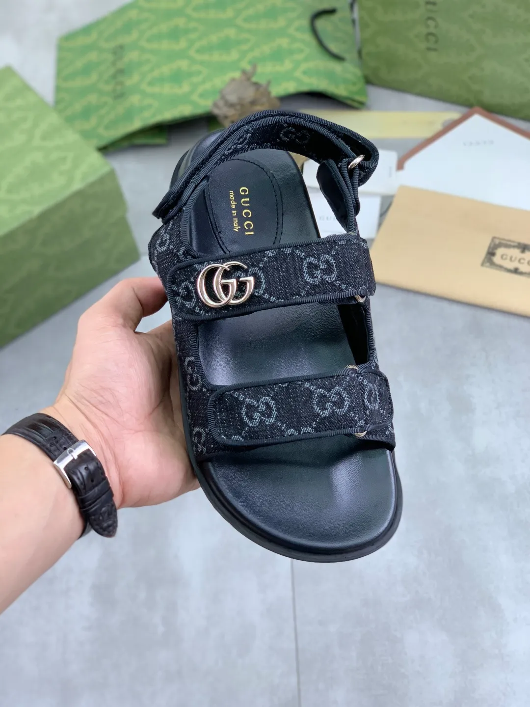 Men's Men's Shoes 💰P460💰【New Style】High Version 🎁🎁🎁 GUCCI New Year of the Snake casual slippers, original official website, perfect workmanship, transmitting a kind of noble luxury, sublimating its definition of luxury in Gucci's high-end extraordinary craftsmanship. Original Gucci double G combination outsole, code number: 35-45, complete package